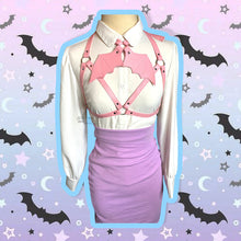 Load image into Gallery viewer, Bat Wing Bow Tie